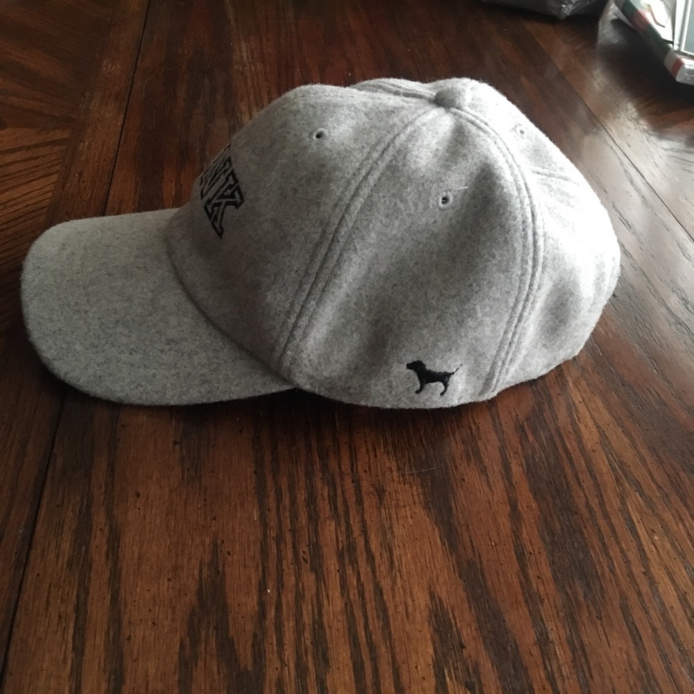 Gray wool hat - Picture 2 of 3